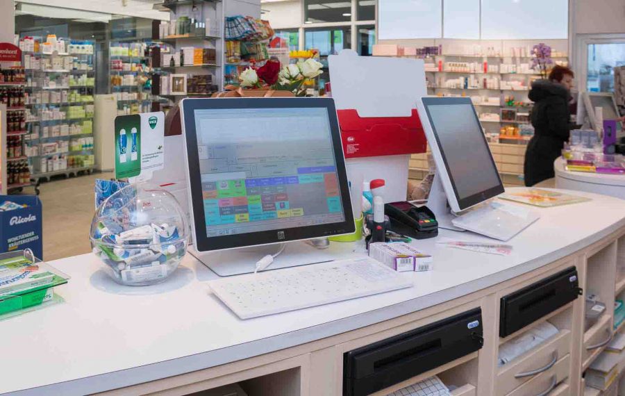 GETT GROUP use-cases: glass keyboard for a pharmacy