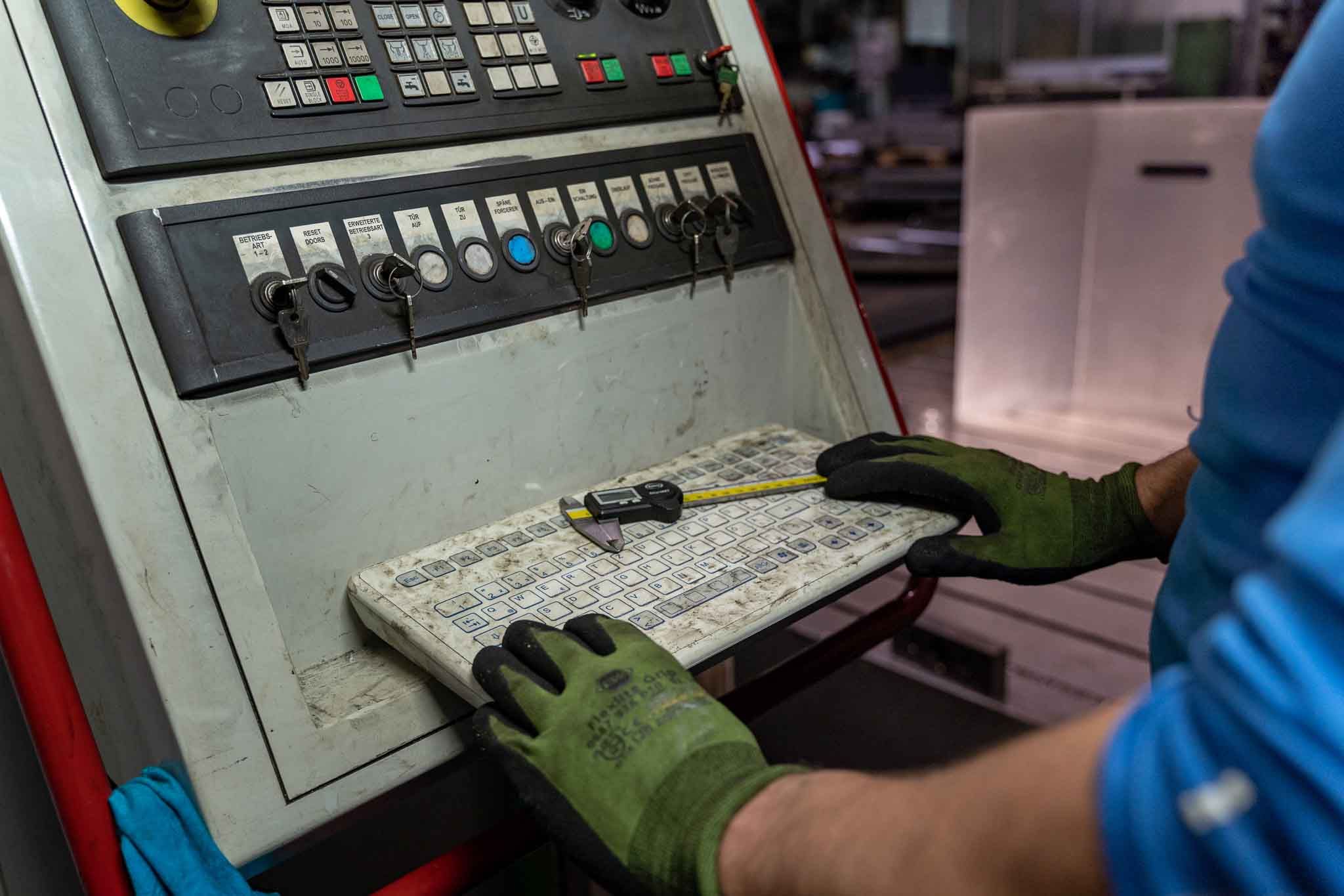 dirty membrane keyboard in use